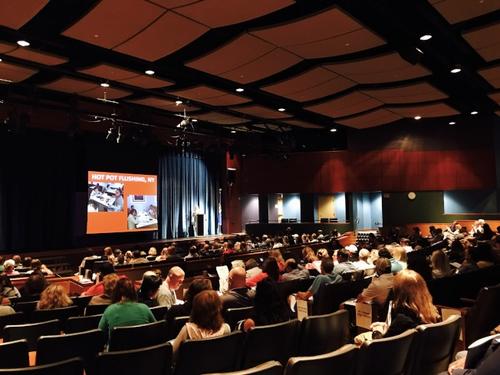 贏在起跑線？中國孩子赴美留學(xué)是否越早越好？