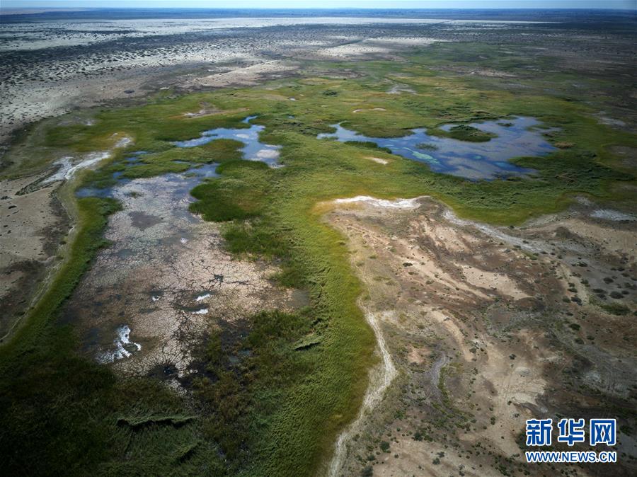 (環(huán)境)(4)湖沙相映